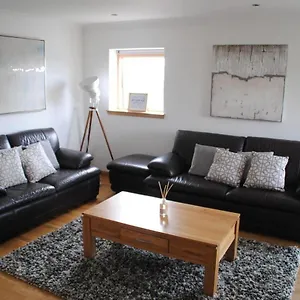  Apartment Executive 3 Bed